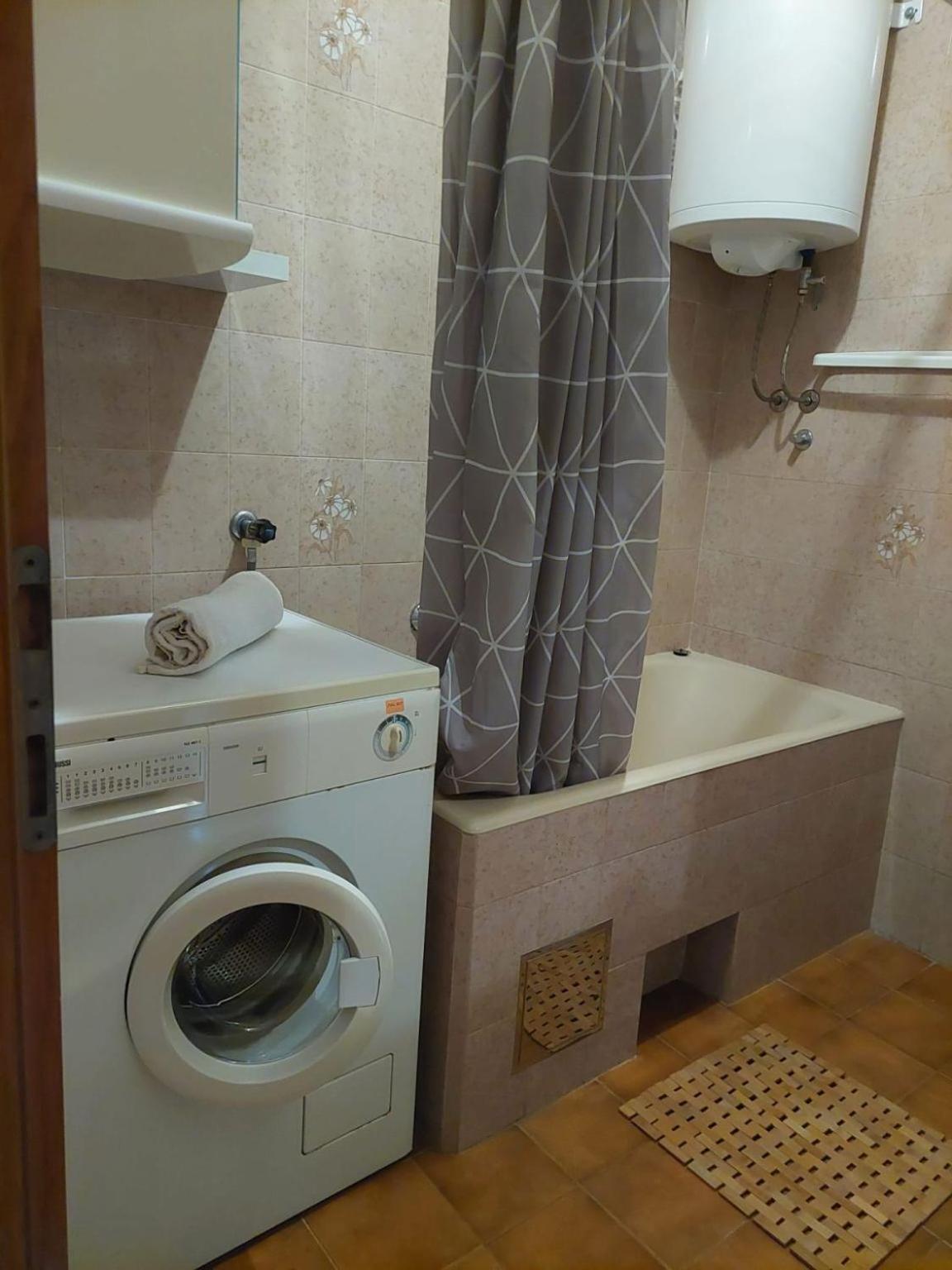 Apartments Pavao Постира Экстерьер фото